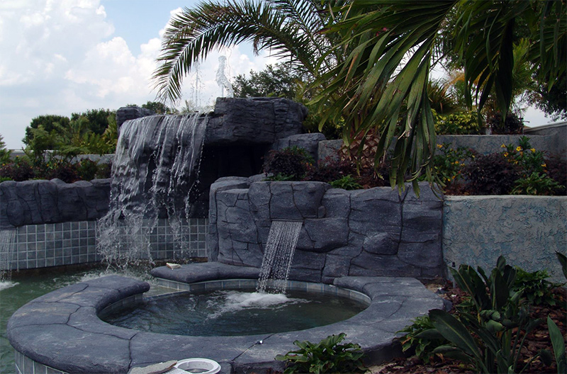 About John Berns Pools
